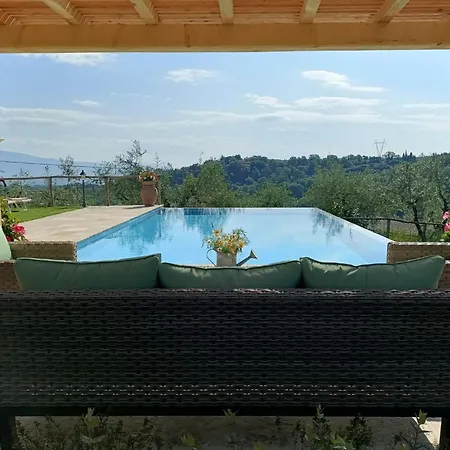 Claudia Villa Cavriglia